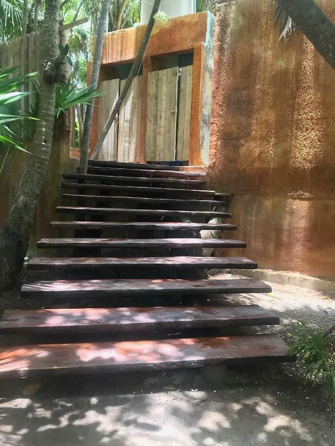 ラグジュアリーテント ホテルCenote Encantado Tulum Eco-Glamping Camp