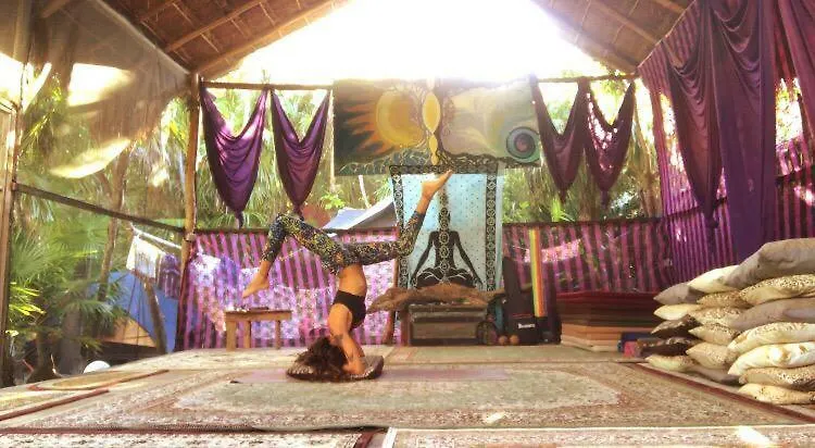 ラグジュアリーテント ホテルCenote Encantado Tulum Eco-Glamping Camp